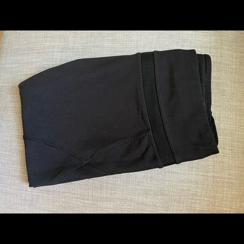 Black Cropped Leggings